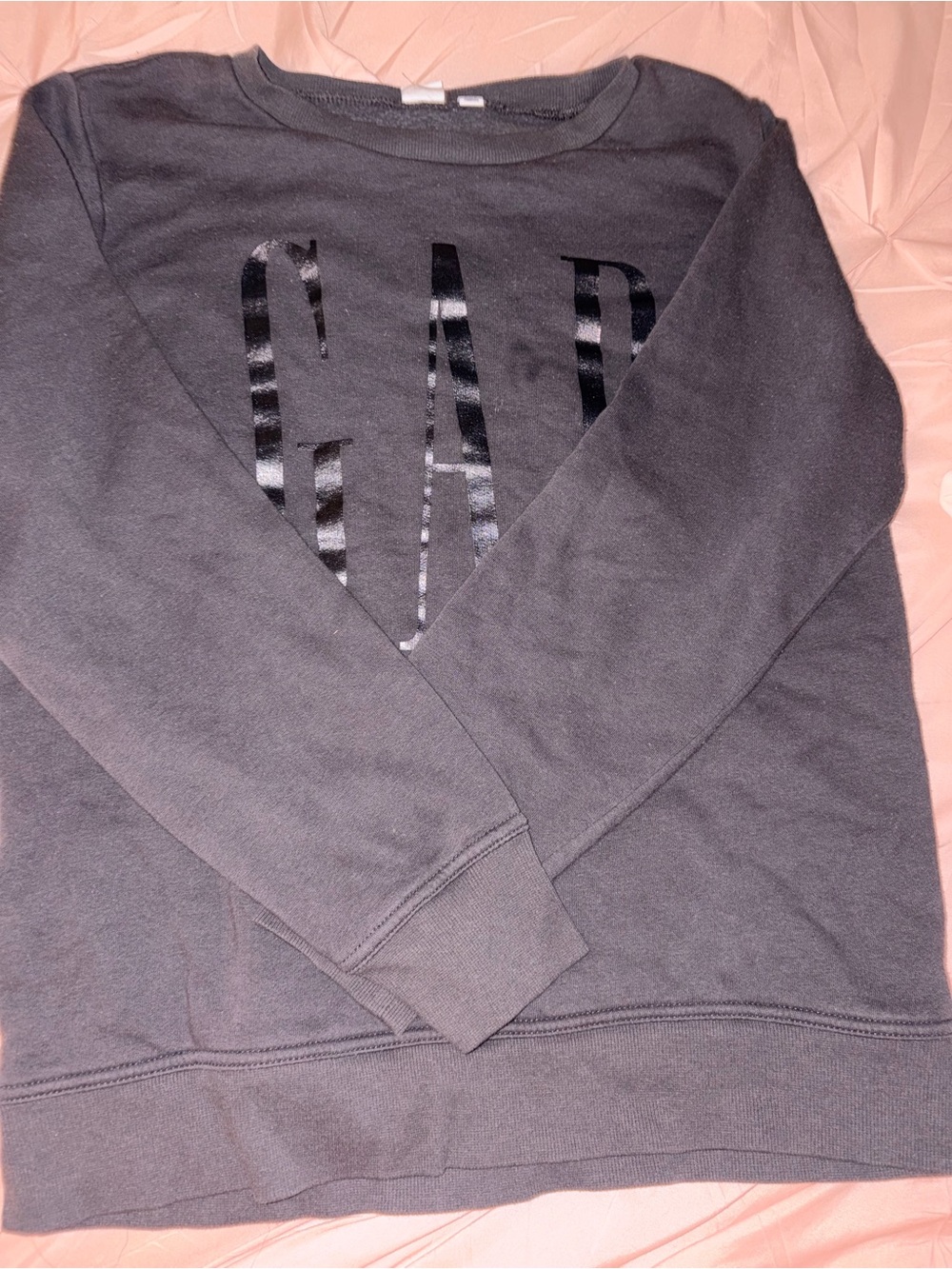 GAP Womens Slate Gray Crewneck Sweatshirt with Gloss Logo